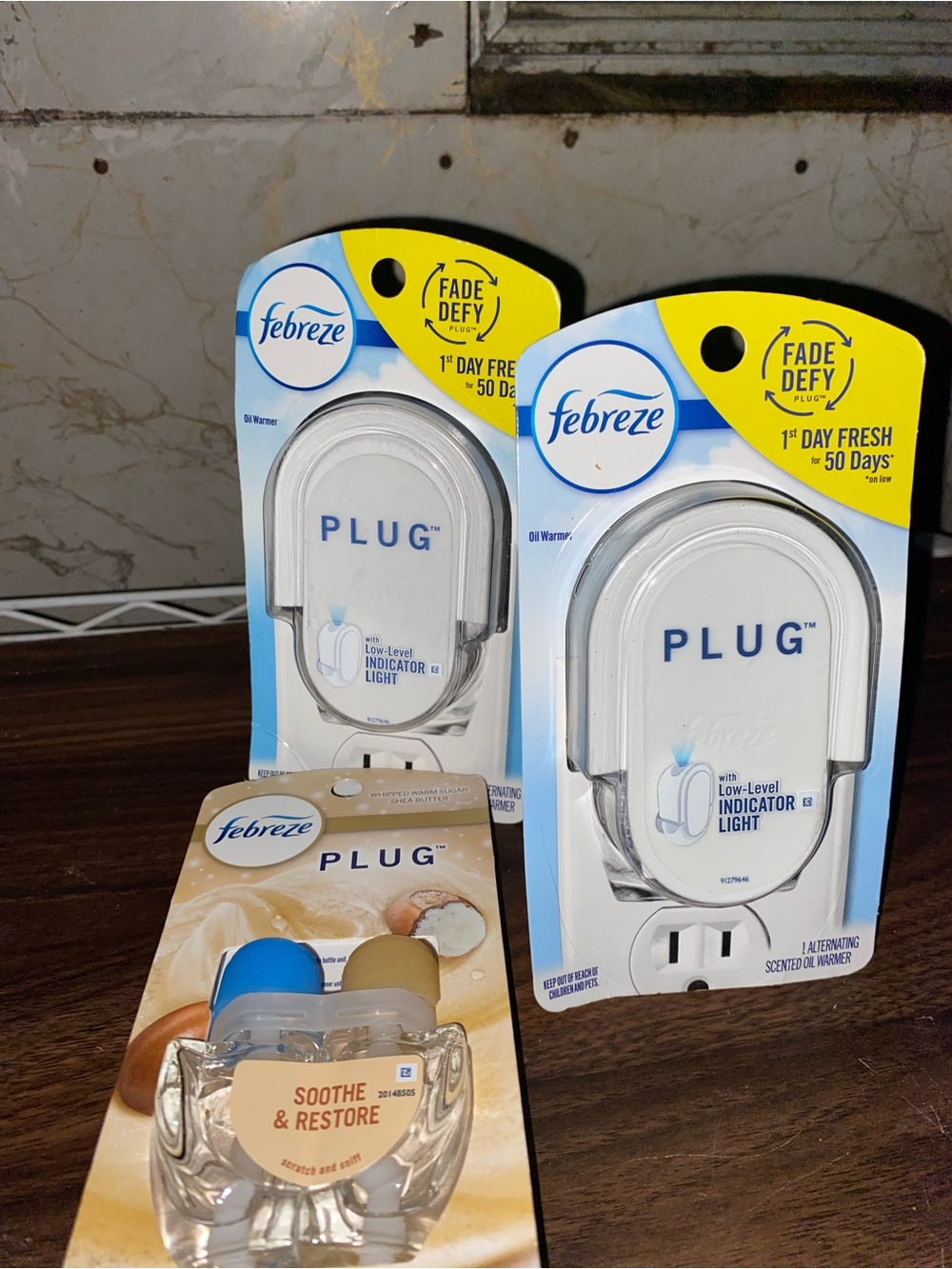 Febreze Plug Air Freshener Warmer and Soothe & Restore Refill